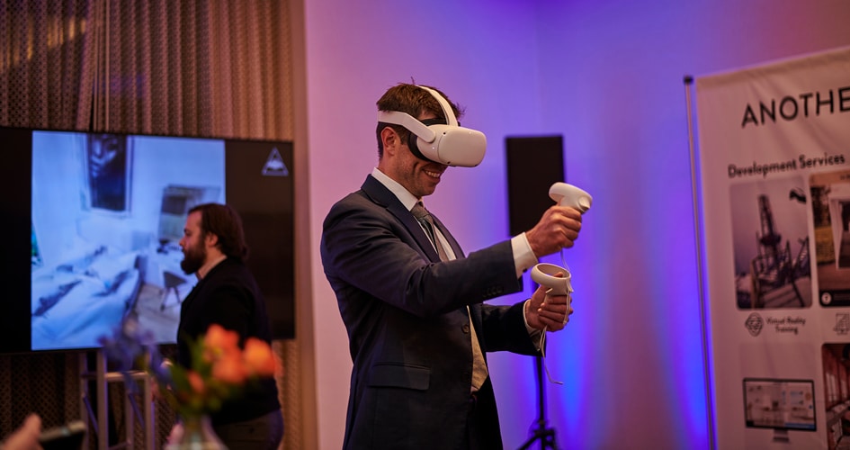 AR and XR trade show booth product demo experience